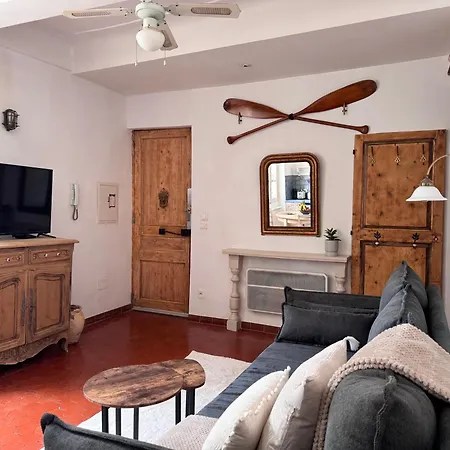 Appartement 2-bedrooms Cosy Flat - 1 Minute Walk To Port Vauban *
