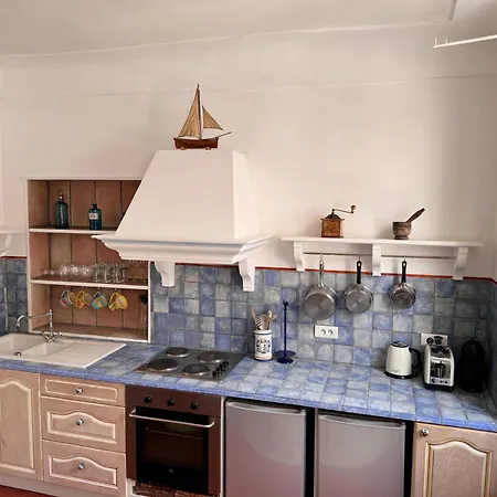 Διαμέρισμα 2-bedrooms Cosy Flat - 1 Minute Walk To Port Vauban *