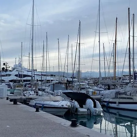 公寓 2-bedrooms Cosy Flat - 1 Minute Walk To Port Vauban 昂蒂布